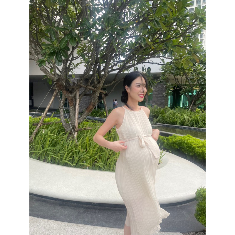 babybump-amelia-เดรสท้อง-ผ้าพลีท