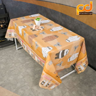 ปูโต๊ะหลังผ้า ยาว 2 เมตร ลิขสิทธิ์แท้ ลายวีแบร์แบร์ สีส้ม เนื้อเหนียว ทนทาน กันน้ำ กันลื่น by Plasdesign