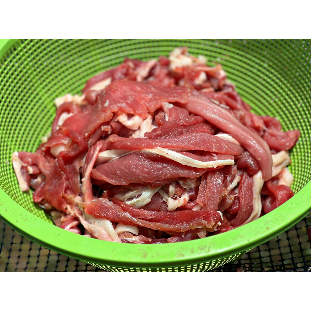 สินค้าขายดี-การันตีด้วยยอดขาย-หมูแดดเดียว-สูตรโบราณ-แพ็ค-500กรัม-นุ่ม-อร่อย-ไม่ใส่สารกันบูด