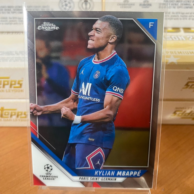 การ์ดสะสมฟุตบอล-topps-chrome-รวมนักเตะดัง-และทีมลิเวอร์พูล-แมนยู-เชลซี-แมนซิตี้