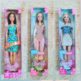 ขายบาร์บี้สภาพดี กล่องไม่สวย/กล่องเก่า  Barbie, Barbie Style, Barbie City Style Doll