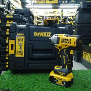 DEWALT บล็อกไฟฟ้าไร้สาย  20V. ขนาด 1/2 นิ้ว รุ่น DCF891P1T-B1 (พร้อมแบตเตอรี่ / แท่นชาร์จ)