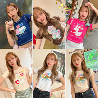 Live51# เสื้อครอป Baby Tee น่ารักสุดๆ สไตล์เกาหลี Y2K พร้อมส่ง Dream Big Tshirt ทรงคล้ายกัน ต่างกันที่ขนาดอกค่ะ