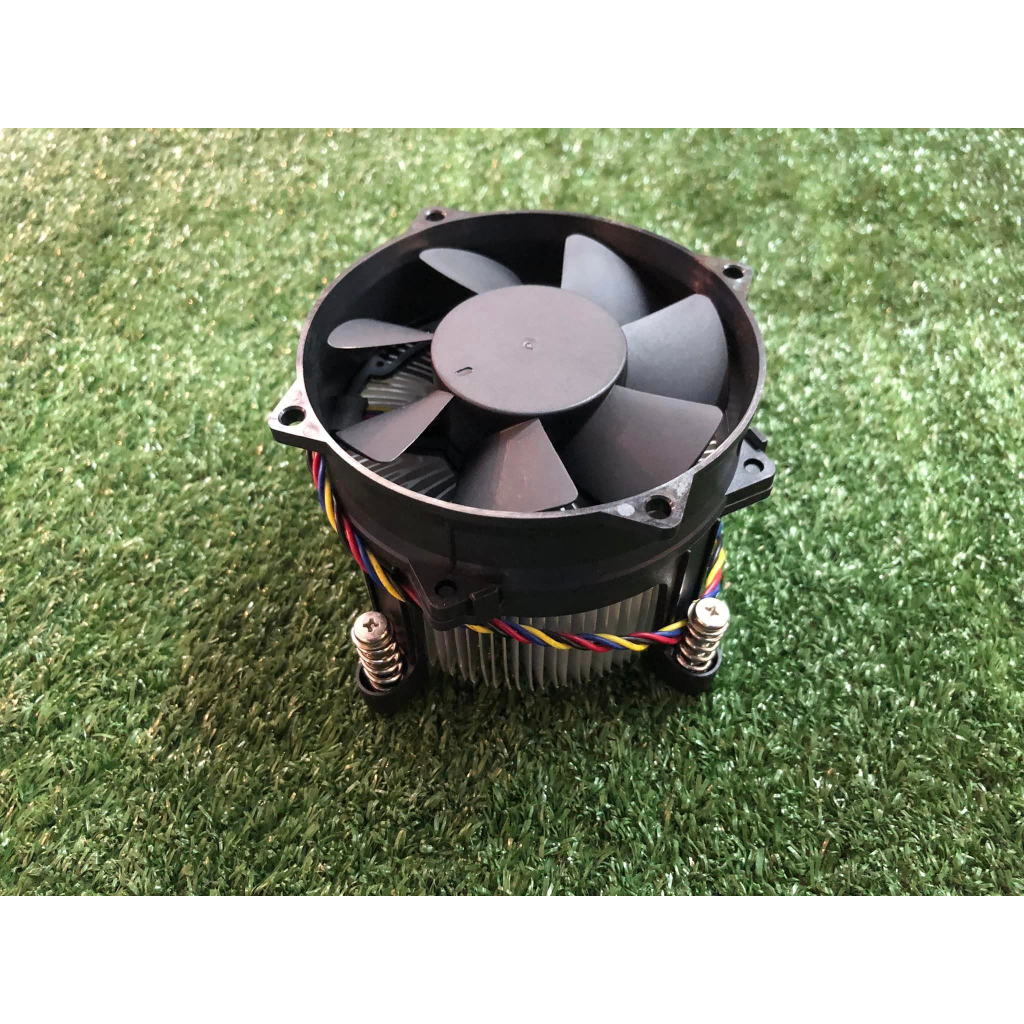 ระบายความร้อน Sink CPU intel socket 1150 GEN 4 ไม่มีฐานล็อกพัดลมนะครับ ...