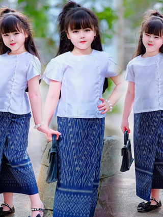 ชุดไทยเด็ก  เสื้อผ้าเด็กผู้หญิง  ใส่ทำบุญ ผ้าไทย
