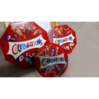 ภาพหน้าปกสินค้าCelebration Chocolate Mix มี 3 ขนาด ที่เกี่ยวข้อง