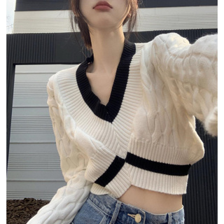 Aurora sweater เสื้อหนาวไหมพรม ครอป สไตล์เกาหลี TS1637