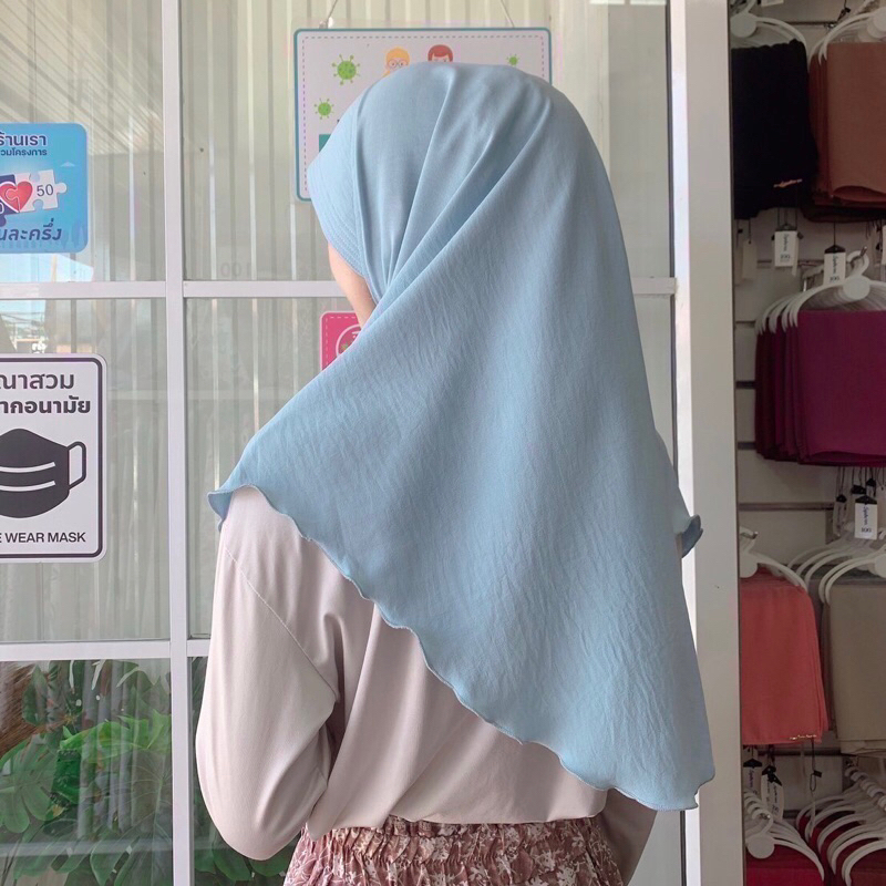 ภาพหน้าปกสินค้าผ้าคลุมฮิญาบ รุ่นสลาฟ ไซส์M จากร้าน hijab_shop111 บน Shopee