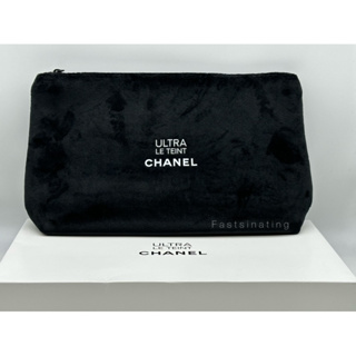 Chanel Cosmetic Bag ผ้านุ่มๆสีดำกำมะหยี่ ขนาด 10.5”x6x2.5”