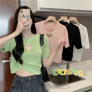 Cicishop(91031)เสื้อไหมพรมแขนสั้น คอกลมผ้าร่องดีเทลเว้ามินิฮาร์ทเพิ่มมุกน่ารักคิ้วๆ