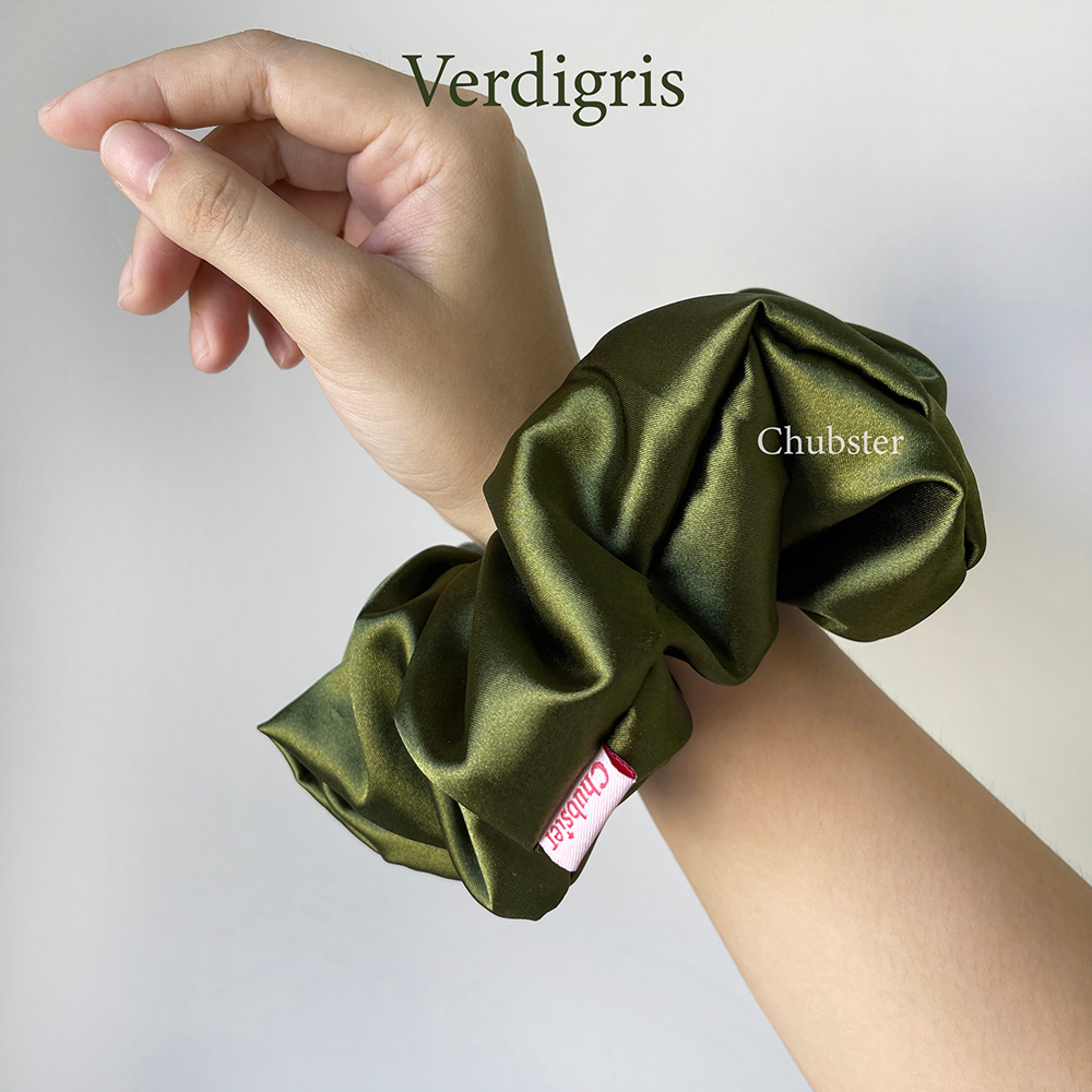 verdigris-ยางรัดผมผ้าซาติน-หนานุ่ม-satin-scrunchies-ยางมัดผม-ยางรัดผมโดนัท