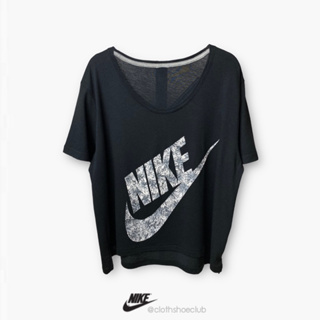 เสื้อยืด NIKE แท้💯 (size M)