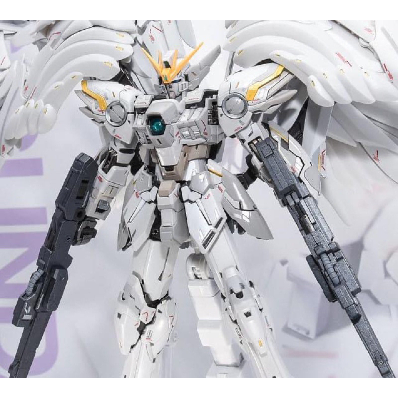 gundam-fix-figuration-metal-composite-gffmc-wing-gundam-snow-white-prelude