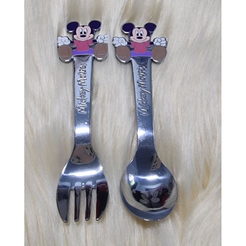 ชุดช้อนส้อมเด็ก-mickey-minnie