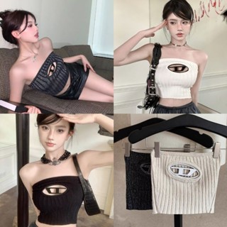 Ey_shop688#พร้อมส่ง✨3995#เสื้อแฟชั่นเกาะอก#เสื้อผ้าไหมพรมเกาหลีเข้ารูปผ้ายืดได้