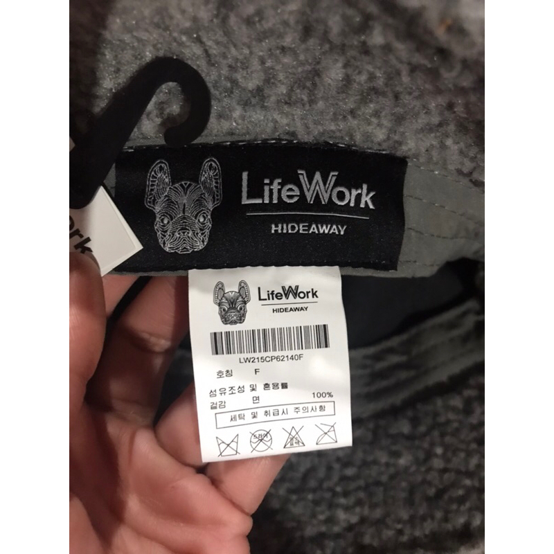 หมวกบักเก็ตlifeworkมือหนึ่งค่ะ