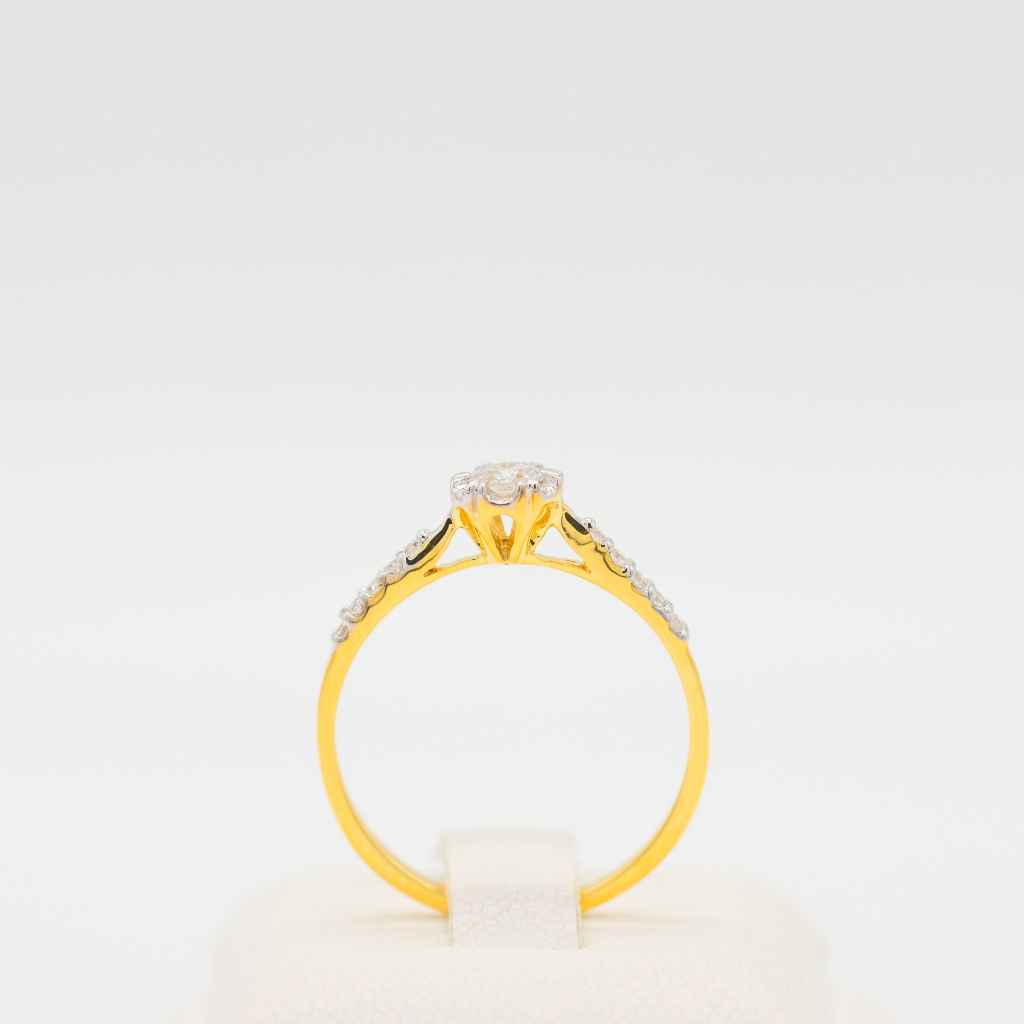 แหวนเพชรชู-เม็ดกลาง-20-ตัง-แหวนเพชร-แหวนทองเพชรแท้-ทองแท้-37-5-9k-me629