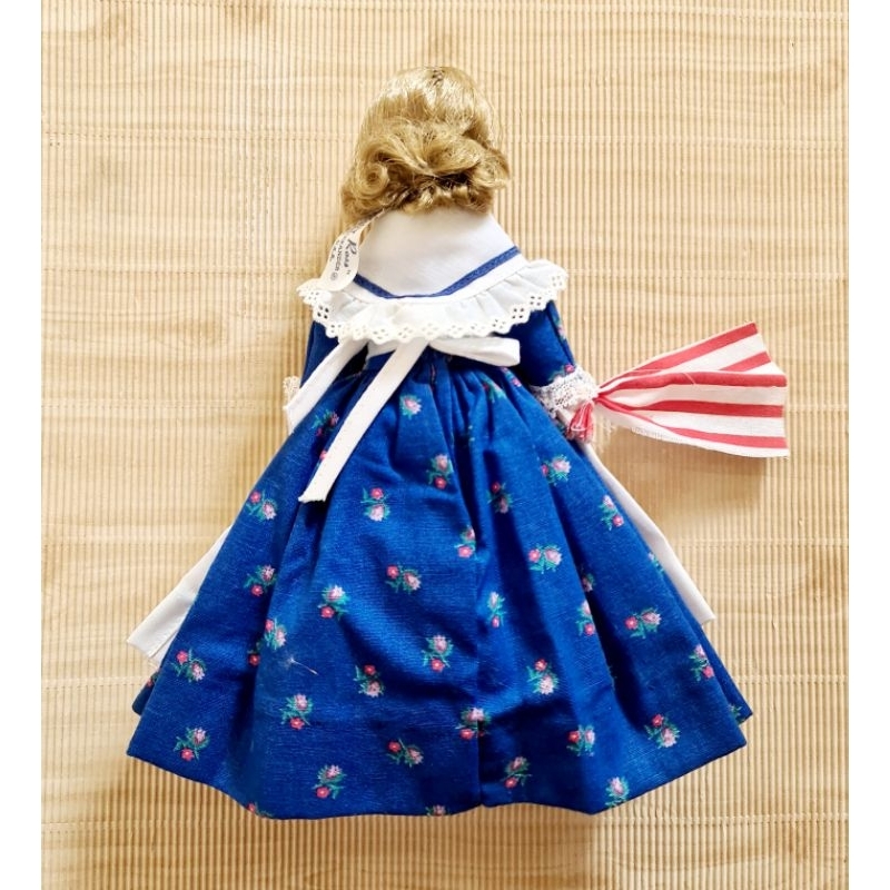 madame-alexander-international-80s-betsy-ross-doll-8-ขายตุ๊กตามาดามอเล็กซานเดอร์-ขนาด8นิ้ว-สภาพดี-สินค้าพร้อมส่ง