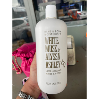 Alyssa Ashley White Musk Hand &amp; Body Moisturiser 750ml.