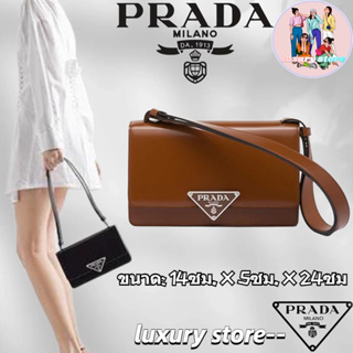 💖👜PRADA  ปราด้า  Prada Emblème Shiny Leather Shoulder Bag/กระเป๋าสตรี/กระเป๋าสะพายข้าง/กระเป๋าสะพายไหล่/ล่าสุด