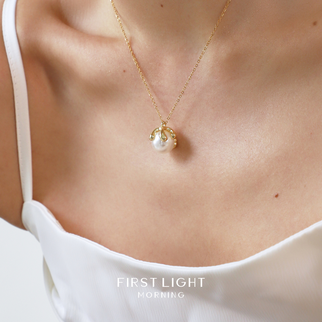 first-light-morning-pearline-necklace-สร้อยพร้อมจี้ประดับมุก-ความยาว-40-44-cm