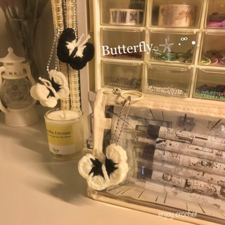 butterfly keychain 🦋 พวงกุญแจผีเสื้อ  พวงกุญแจไหมพรม พวงกุญแจถัก ของน่ารักๆ ห้อยกระเป๋า crochet