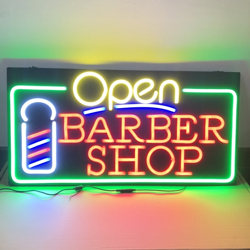 ป้ายไฟled-open-barbershop-ป้ายไฟร้านเสริมสวย-ทำให้ร้านน่าสนใจมากขึ้น-เพิ่มความโดดเด่นสะดุดตา