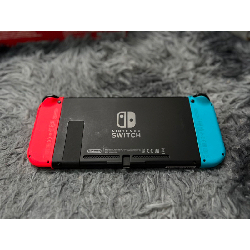 nintendo-switch-v-1-แปลง-128-gb-มือ-2