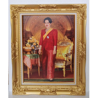 กรอบหลุยส์ทอง  พระพันปีภาพเคลือบฟีล์มเย็นลามิเนตอย่างดีกันน้ำกันฝุ่นทนทานหล่นไม่แตกใส่กรอบหลุยส์ทอง ขนาดรวมกรอบ26x36นิ้ว