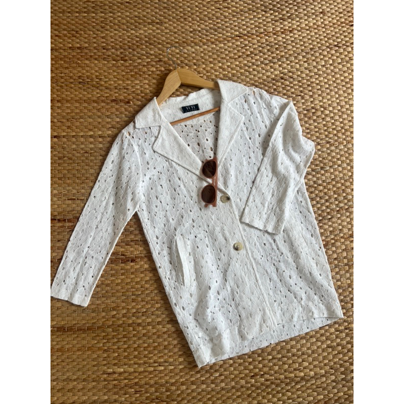 vivi-x-cotton-ลูกไม้ฉลุ-คลุมสีขาวสะอาด-อก-40-ยาว-27-code-1056-7