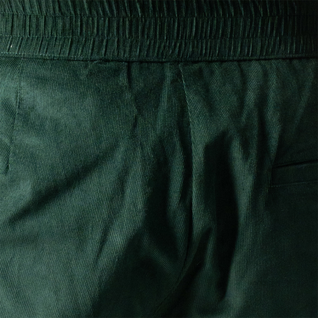era-won-corduroy-short-กางเกงขาสั้น-สี-dark-green