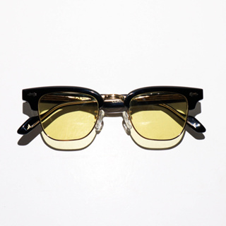 แว่นกันแดด Dafa-Thomas Sun Click glasses