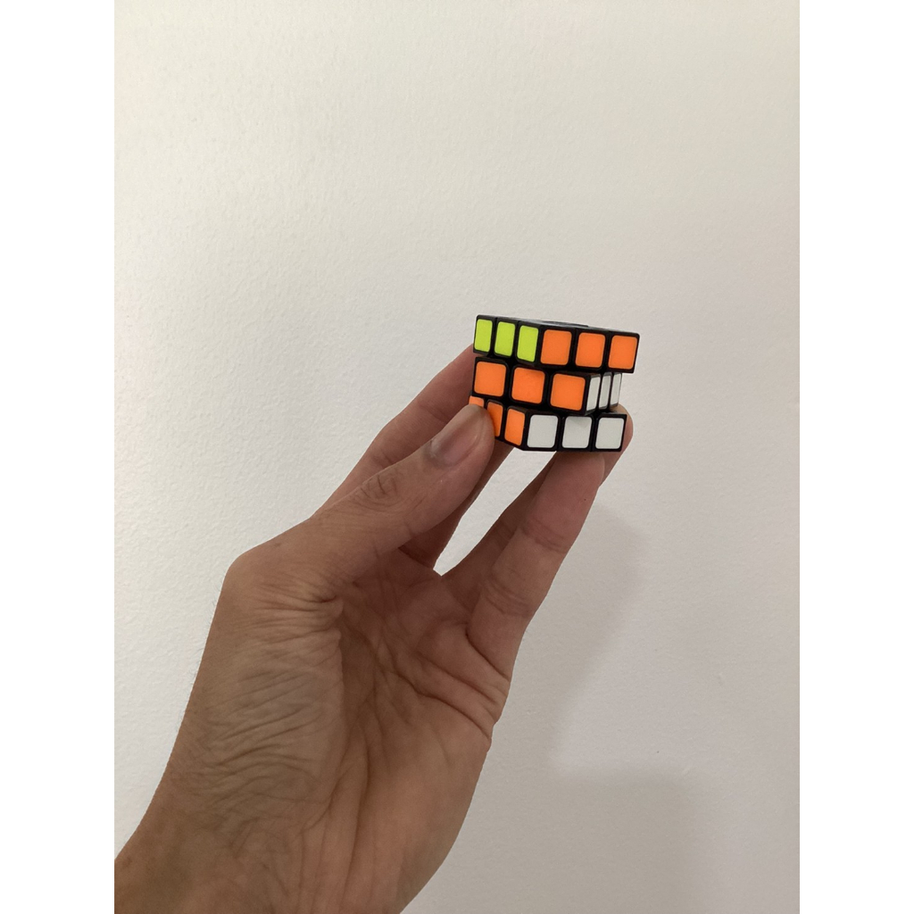 big-sale-รูบิค-rubik-3x3-gan330-mini-gancube-stickerless-ของแท้-100-อะไหล่ครบ-หมุนลื่นนุ่ม