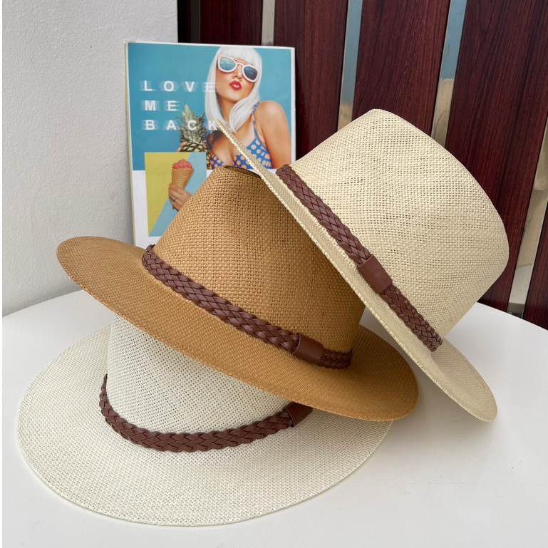 ภาพหน้าปกสินค้า( ลด 50% สูงสุด 100) หมวกสาน หมวกผู้ชายทรงปานามาทรงสวยพร้อมส่งจากไทย  B011 จากร้าน hannahfasion บน Shopee