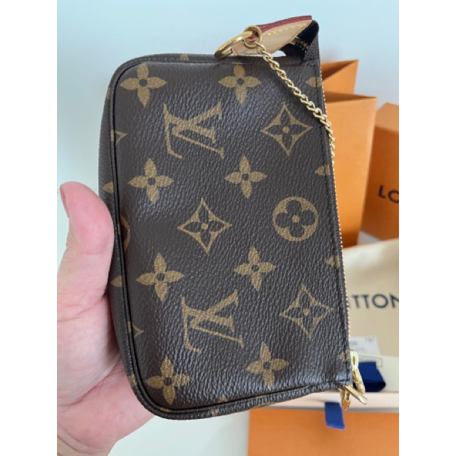 new-lv-mini-pochette-dc21-อปก-ครบ-ใบเสร็จช็อปไทยของใหม่