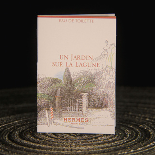 「 มินิน้ำหอม」 Hermes Un Jardin Sur La Lagune , 2019 น้ําหอม Unisex 1.5ML