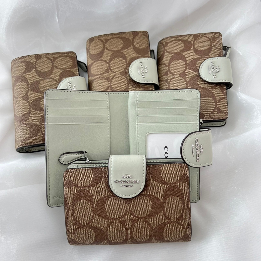 แท้-พร้อมส่ง-กระเป๋าสตางค์-coach-c0082-6390-medium-corner-zip-wallet-in-signature-canvas