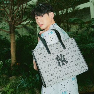 MLB Dia jacquard Monogram Tote bag original ขนาด 39*30 ฐาน 11.5 cm