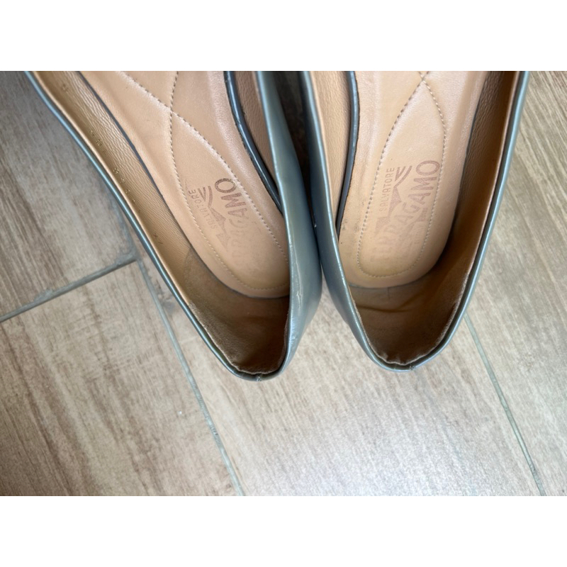 ferragamo-flat-shoes