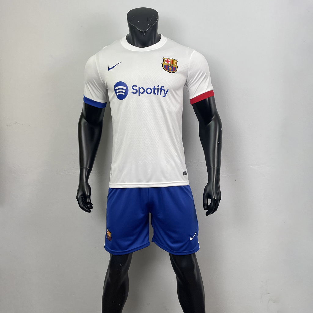 ชุดฟุตบอล-ชุดกีฬา-ทีม-barcelona-เสื้อ-กางเกง-ตัวใหม่-คุณภาพสูง-เกรด-3a