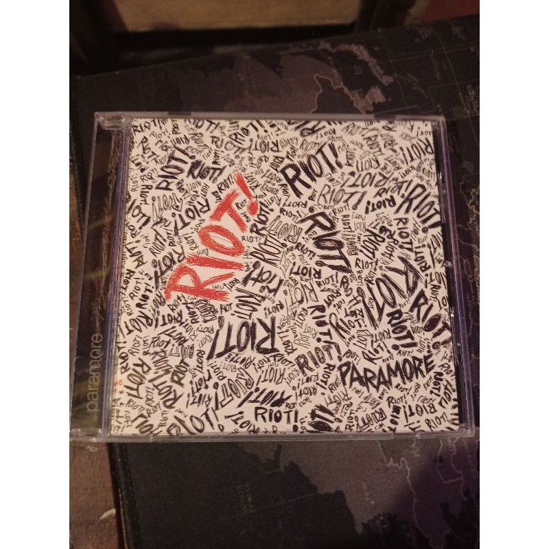 CD เพลง มือสอง paramore album riot | Shopee Thailand