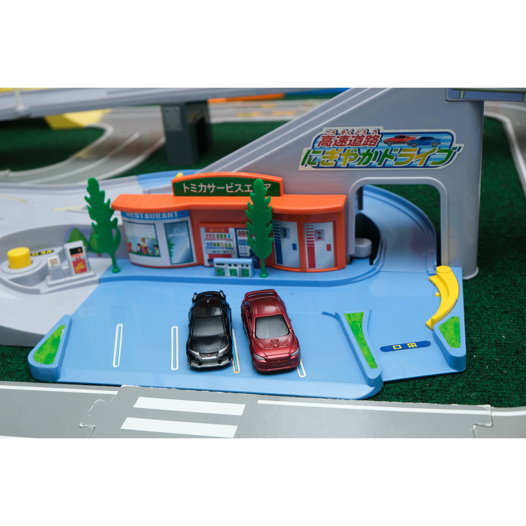 รถไฟtomyพร้อมชุดรางและสถานี-และชุดฉากเมือง-tomica-ทั้งหมดตามภาพ-sale