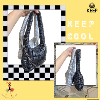 ( 𝐑𝐚𝐫𝐞 𝐈𝐭𝐞𝐦 𝐎𝐧𝐥𝐲 𝐄𝐯𝐞𝐧𝐭 )กระเป๋าก้อนเมฆ  KEEP BAG รุ่น KEEP COOL 😎 ของแท้💯🌈พร้อมส่ง🌈