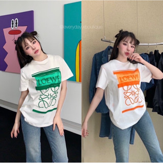 LW T-Shirt🧡💚 (320฿ฟรีส่ง) เสื้อยืดแบรนด์ดังสุดฮิต งานชนช็อปเลยค้า ดีเทลสกรีนลายด้านหน้าเก๋มากก สีคมชัดสวย valen