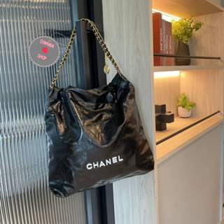 CHANEL 22 LEATHER HANDBAG🖤🖤