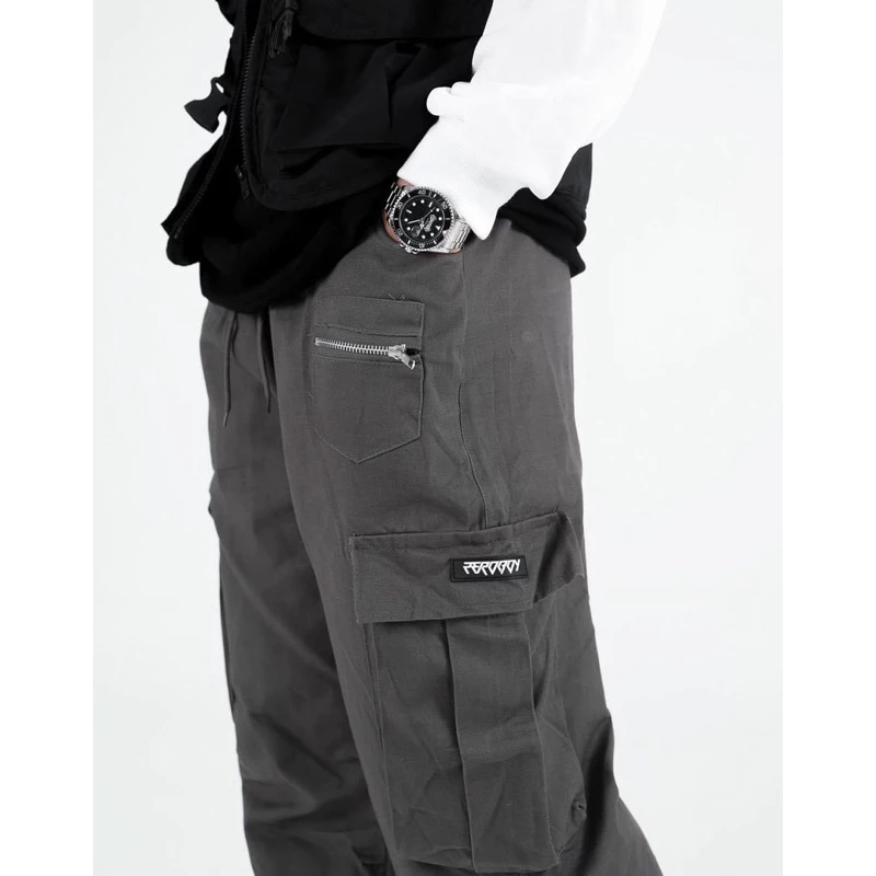 ZEROBOY - CARGO PANTS กางเกงคาร์โก้กระบอกใหญ่ 4 สี สีครีม สีดำ สีเทา สีเขียวขี้ม้า https://wayoza.com