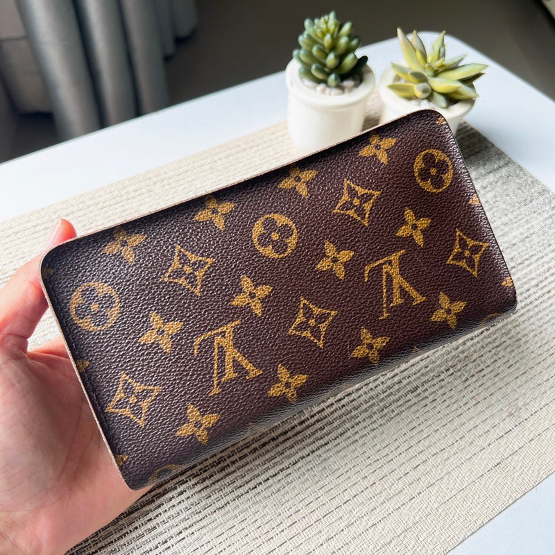 lv-zippy-wallet-มือสองของแท้-ค่ะ-รบกวนทั่กแชทก่อนสั่งค่ะ