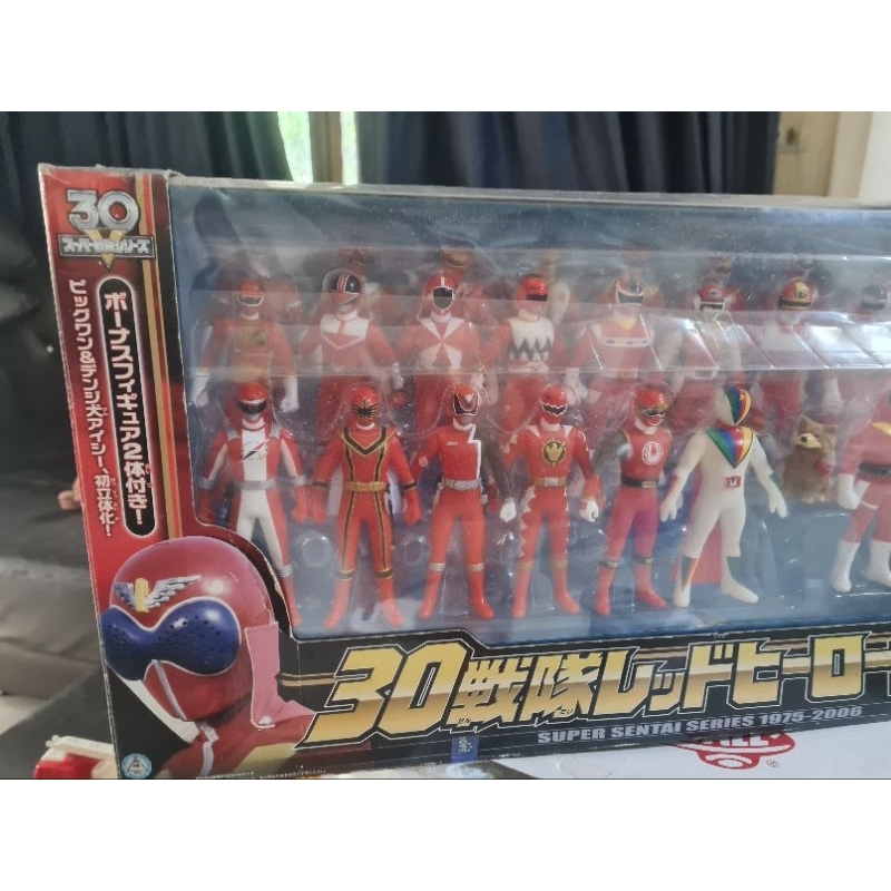 bandai-power-ranger-super-sentai-30th-anniversary-red-hero-collection-figure-set