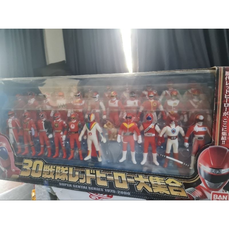 bandai-power-ranger-super-sentai-30th-anniversary-red-hero-collection-figure-set
