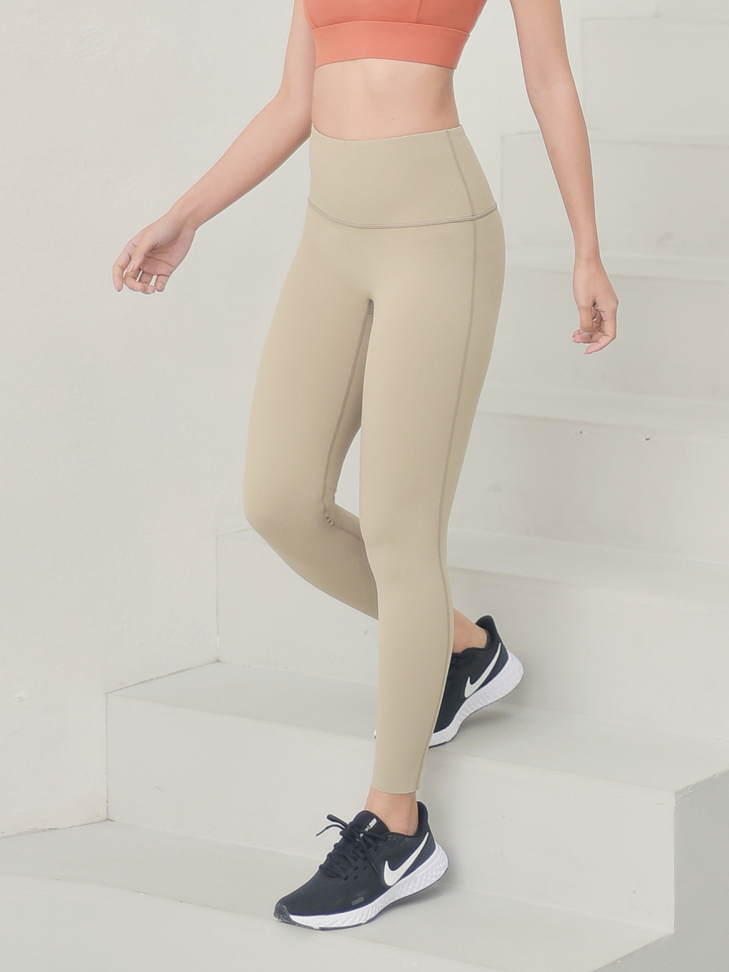 flexi-tights-กางเกงวิ่งผู้หญิง-กางเกงออกกำลังกายขายาว-กางเกงโยคะเอวสูง-ผ้า-lycra-ยืดหยุ่นสูง-ใส่กระชับ-fitmesportswear